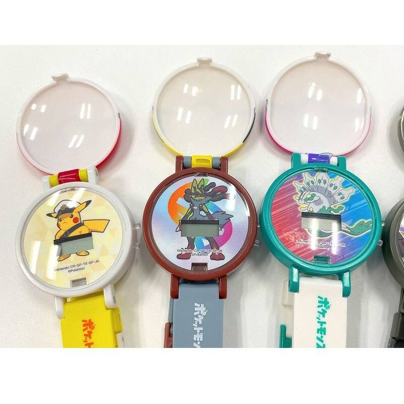 Takara Tomy Pokemon Pokeball E - مراجعة Capsule Toy Gashapon وسعره