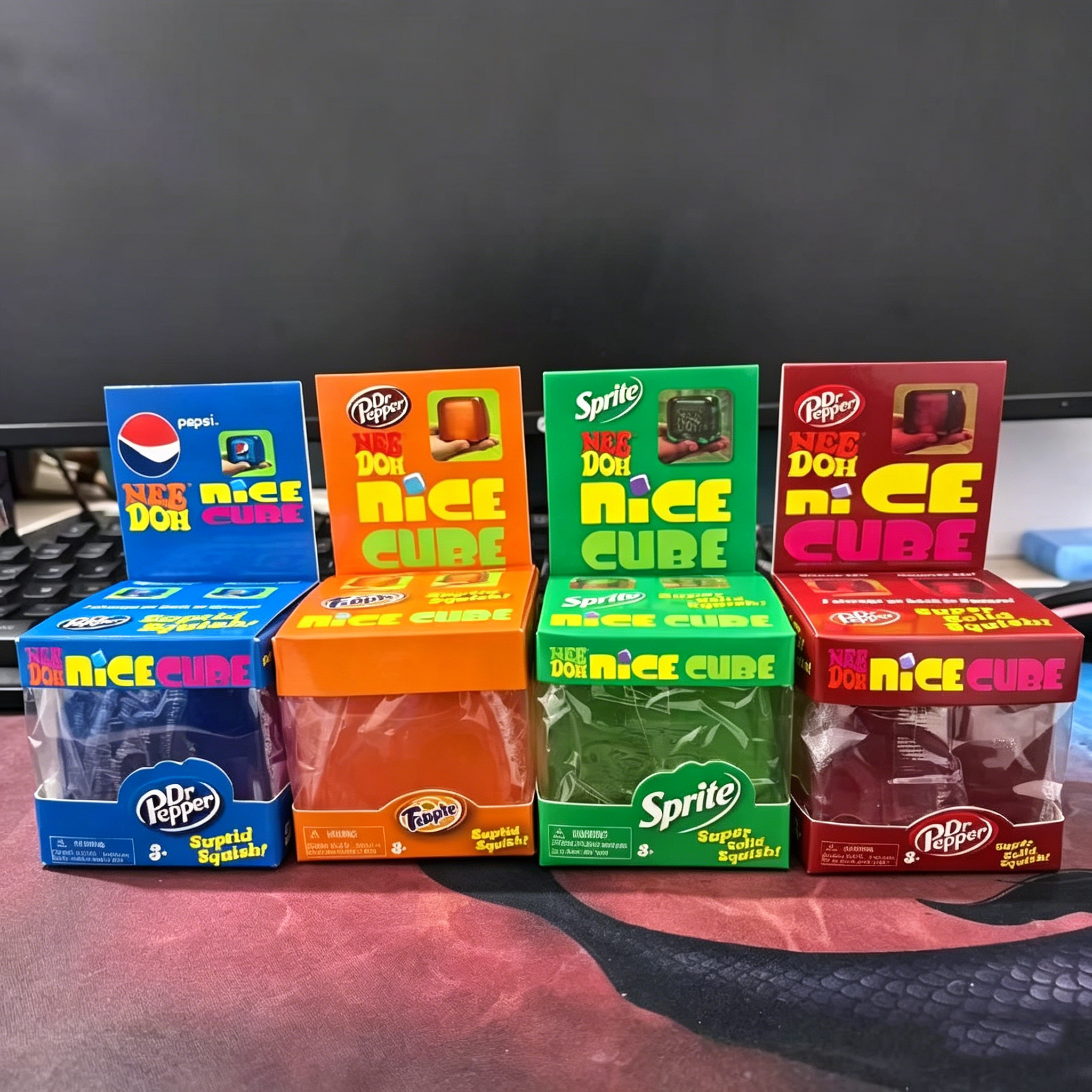 Schylling Nee Doh Nice Cube So - مراجعة Fidget Cube Original وسعره